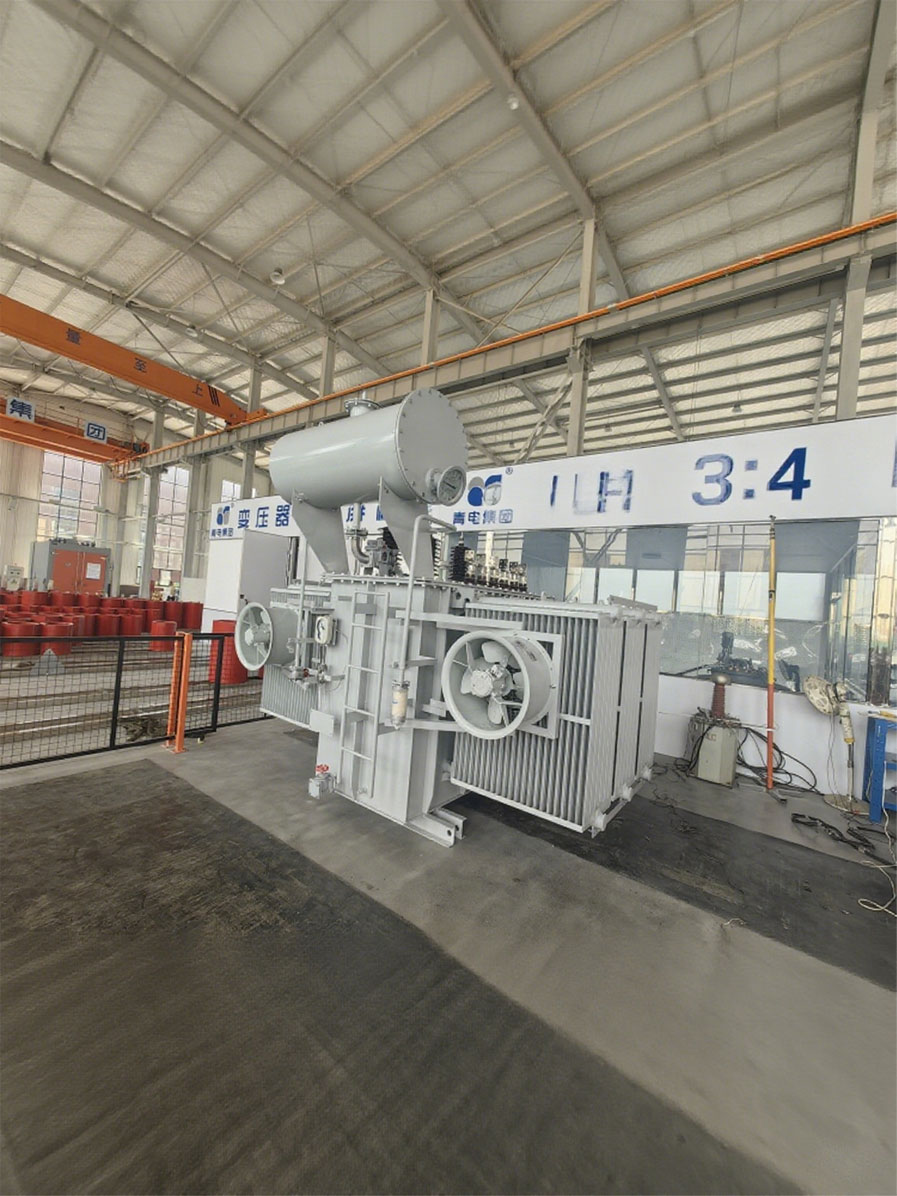 油浸式变压器的分类及事情原理